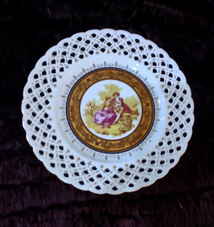 شیرینی خوری عرض ۲۸ پایه دار