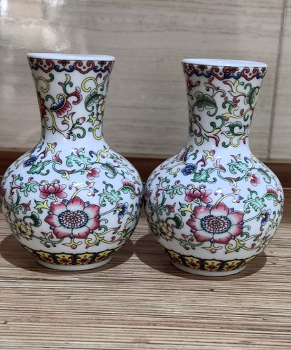 گلدان چینی گل برجسته قد ۱۴